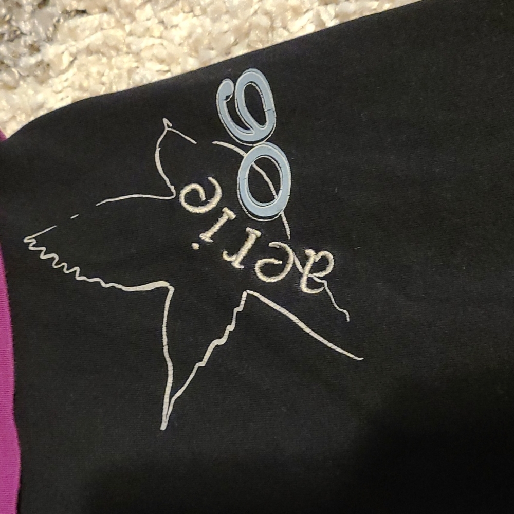 Aerie Purple and Black Cropped Leggings - Picture 2 of 5